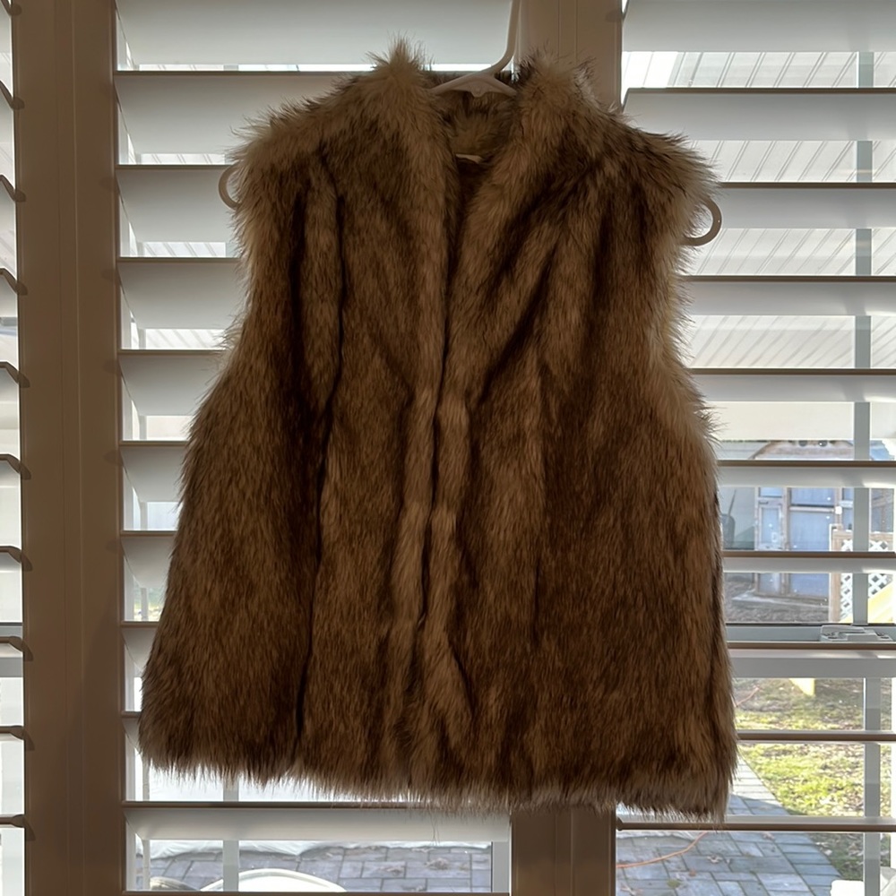Fur vest